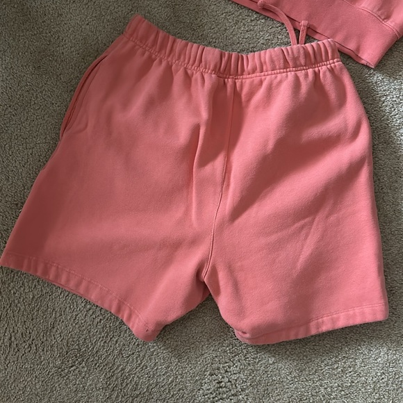 Essentials FoG - Picture 5 of 9